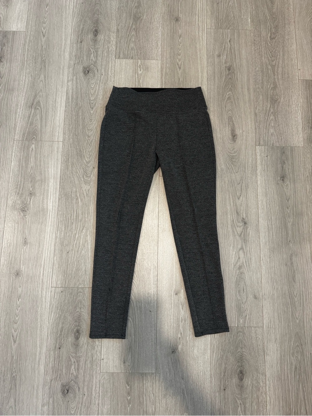 Nine West Gray Seamed Ponte Leggings - Size Medium